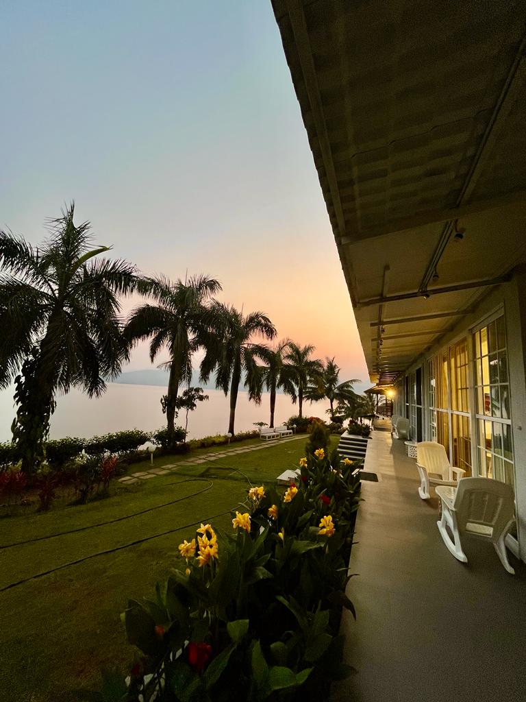 Kino Lakeside Chalet - Real Photograph 20